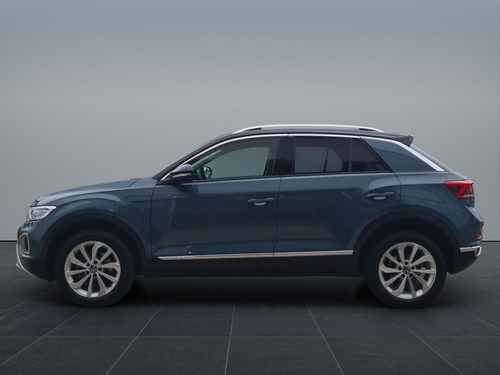 Volkswagen T-Roc 1.5 TSI DSG Style AHK LEDPLUS NAVI PDC SHZ foto 4