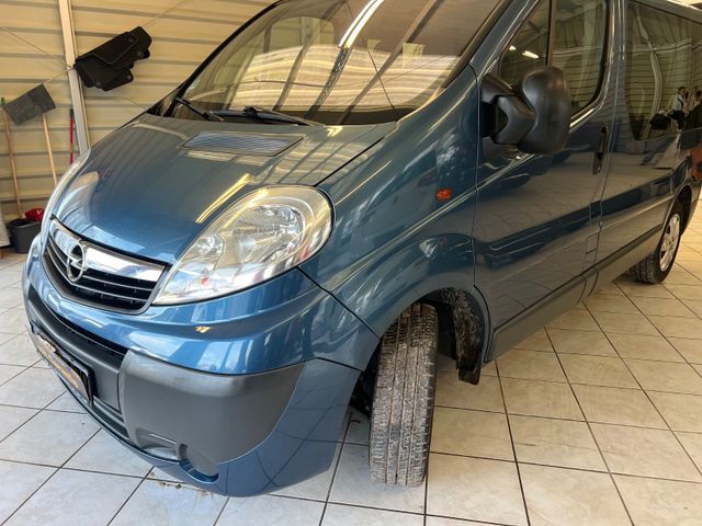 Opel Vivaro 2,0CDTI 9 Sitzer  Standheizung Scheckheft