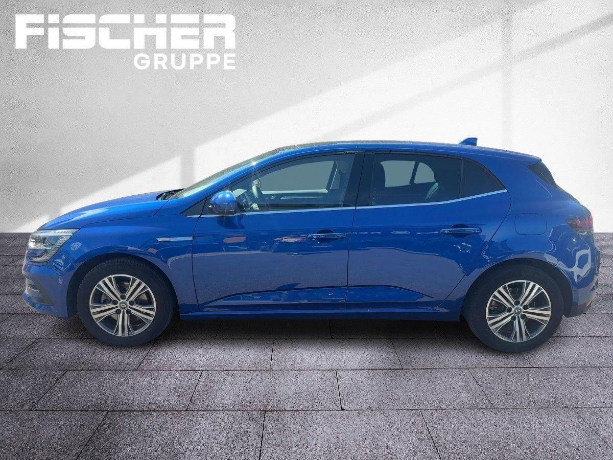 Fahrzeugabbildung Renault Megane 5-Türer INTENS E-TECH Plug-in 160