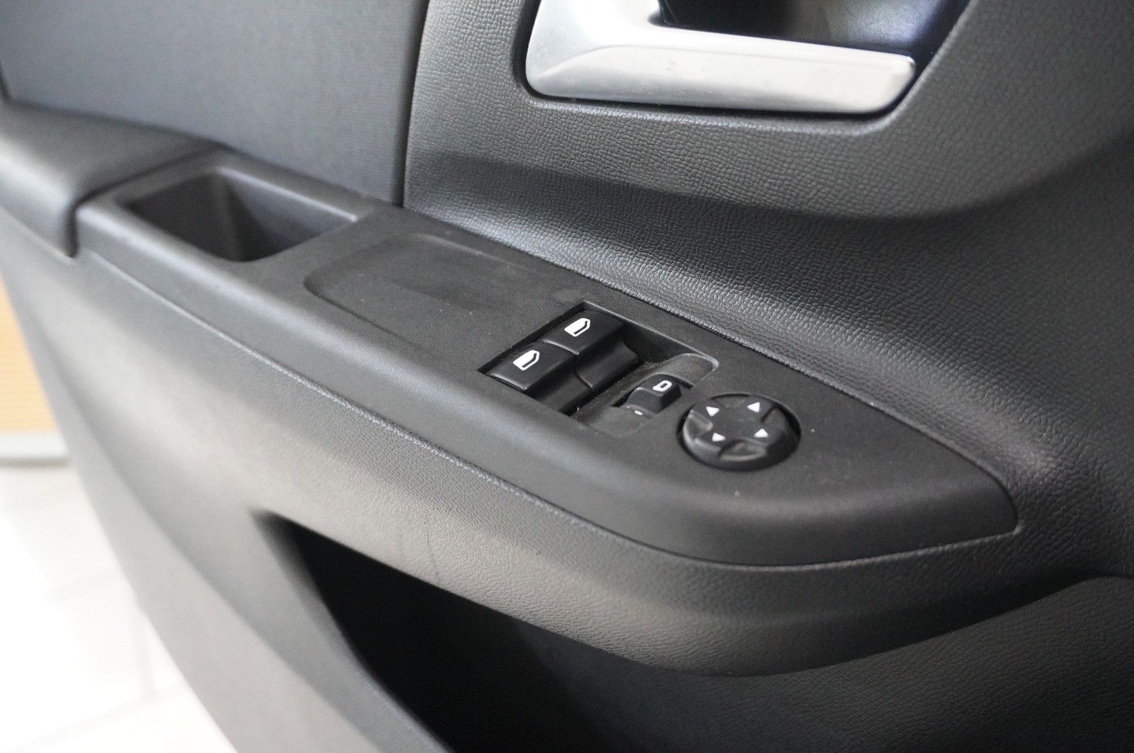 Fahrzeugabbildung Opel Corsa-e  EDITION 7,4kw/50kwh/Wärmepumpe
