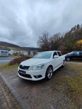 Skoda Octavia Combi 2.0 TFSI DSG RS - Skoda Octavia: RS TFSI
