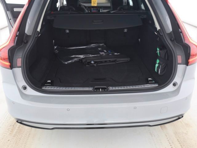 Volvo V90 T6 Plus Dark Plug-In AWD Head-Up *SD foto 3