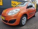 Renault Twingo Authentique KLIMA ALLWETTER USB - Renault Twingo: Orange