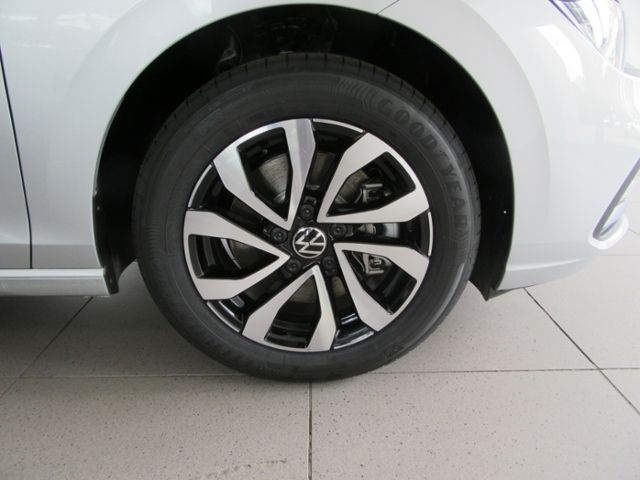 Golf Variant ACTIVE 2.0 TDI NAV KAM ACC LED AHK