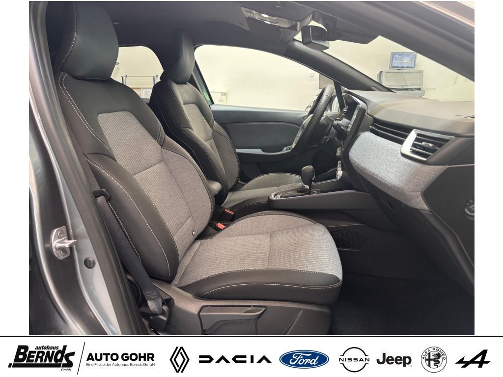 Renault Clio E-Tech Full Hybrid Techno SHZ Navi CarPlay imagem 3
