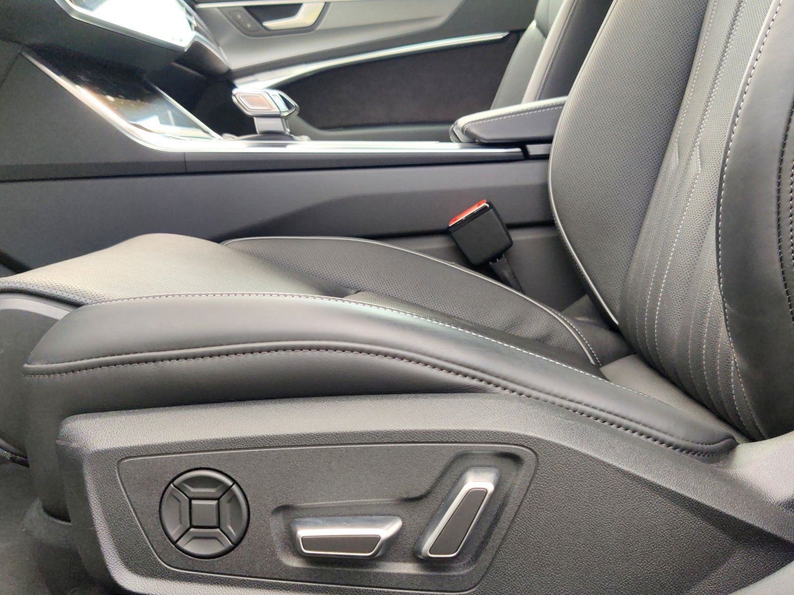 Audi A6 - Bild 22
