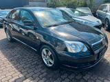 Toyota Avensis 2.0  Executive Liftback *1-Hand* - Toyota Avensis: Liftback