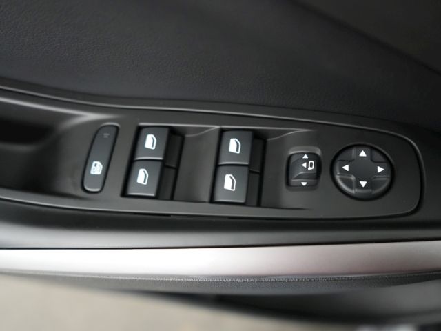 Grandland GS+LED LICHT+NAVI+360 GRAD KAMERA+SITZ