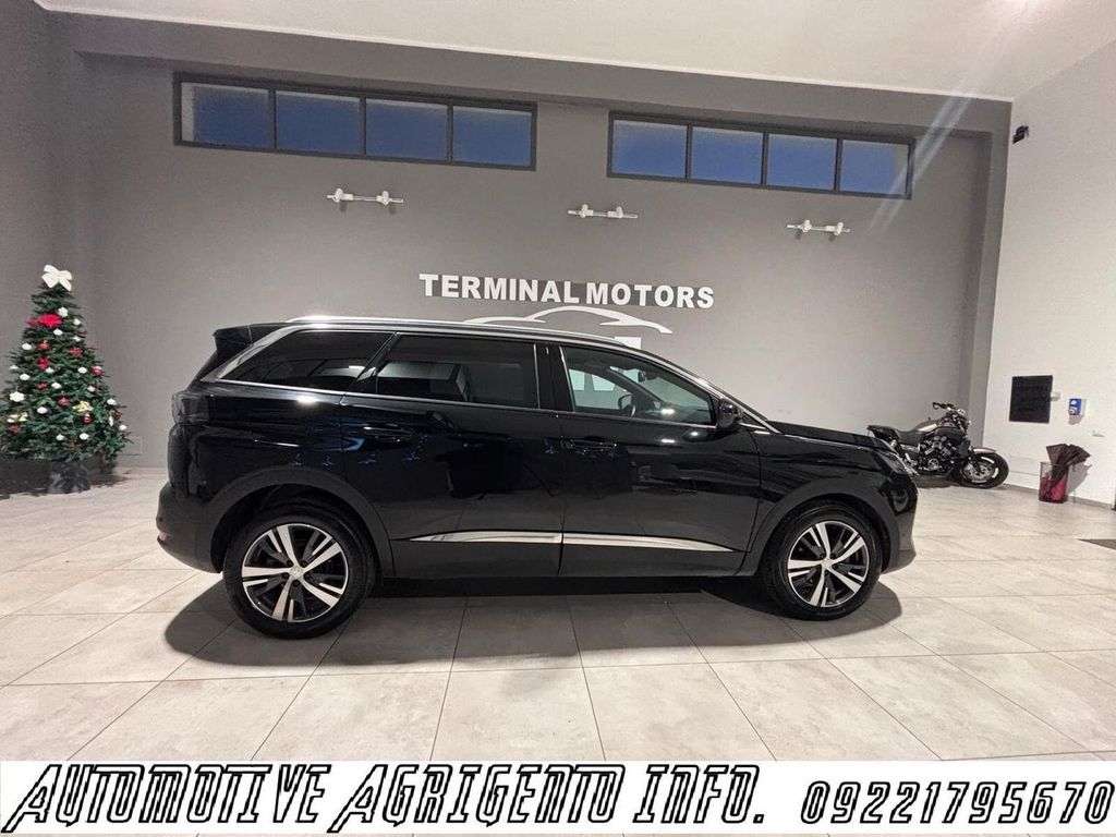Image of Peugeot 5008
