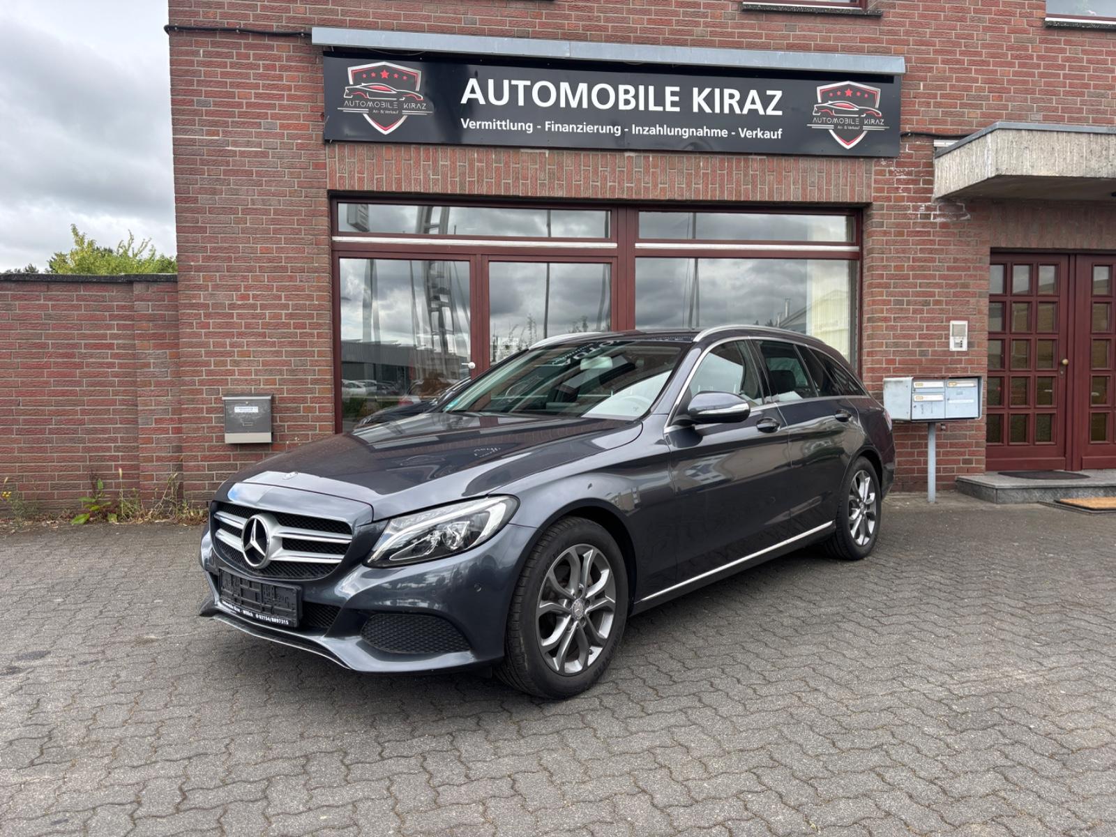 Mercedes-Benz T-Modell C 180 T CGI AHK SHZ PDC TEMP NAVI