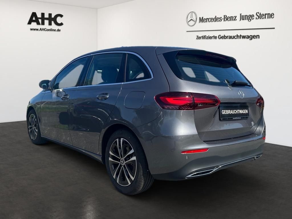 Fahrzeugabbildung Mercedes-Benz B 180 Progressive Navi Totwi. LED SHZ SpurH RDK