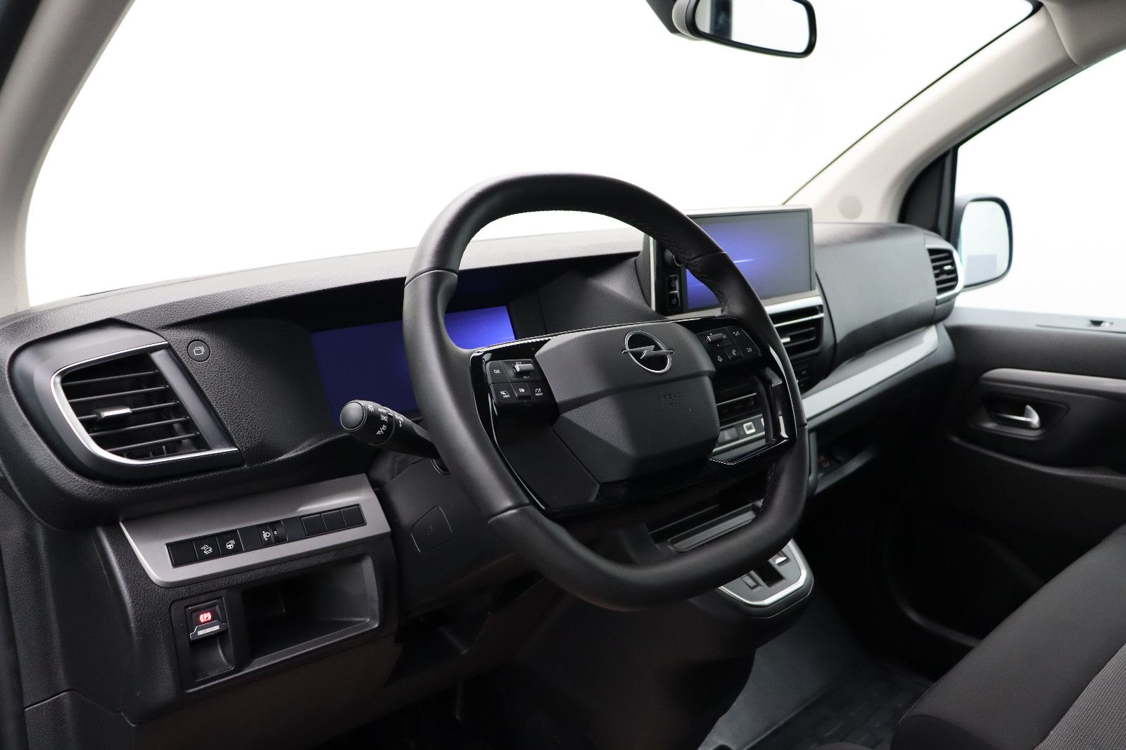 Fahrzeugabbildung Opel Zafira Life 2.0 AT Edition XL L3 9-Sitzer