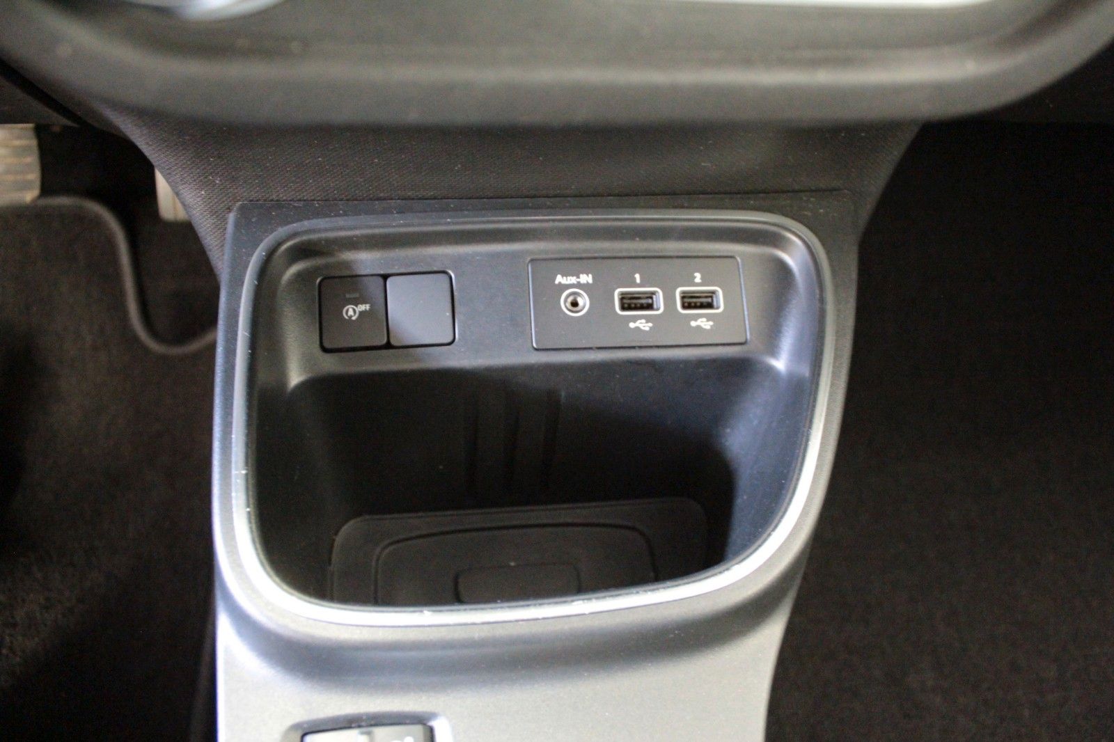 Fahrzeugabbildung Renault Twingo SCe65 Intens*Easy Link*Faltdach*