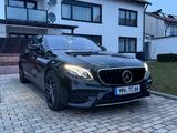 Mercedes-Benz E 450 4MATIC AVANTGARDE Autom. AMG LINE VOLLL - Mercedes-Benz E 450 von privat