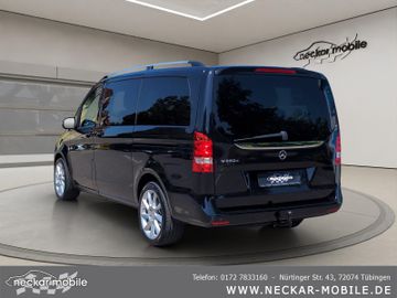 Mercedes V 220 - 12