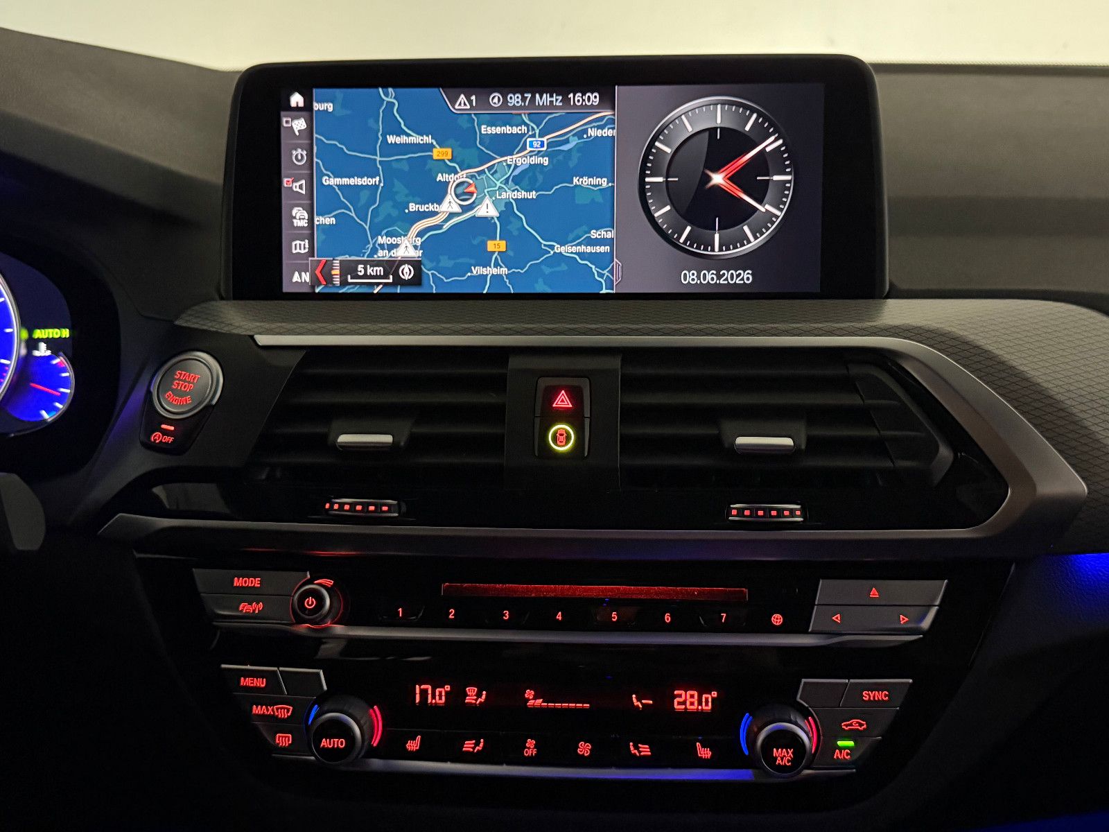 Fahrzeugabbildung BMW X3 xDrive 30 d M SPORT/H&K/LED/360*/ACC/HuD/AHK