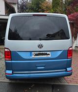 Volkswagen T6 Multivan - silberne Volkswagen T6 Multivan