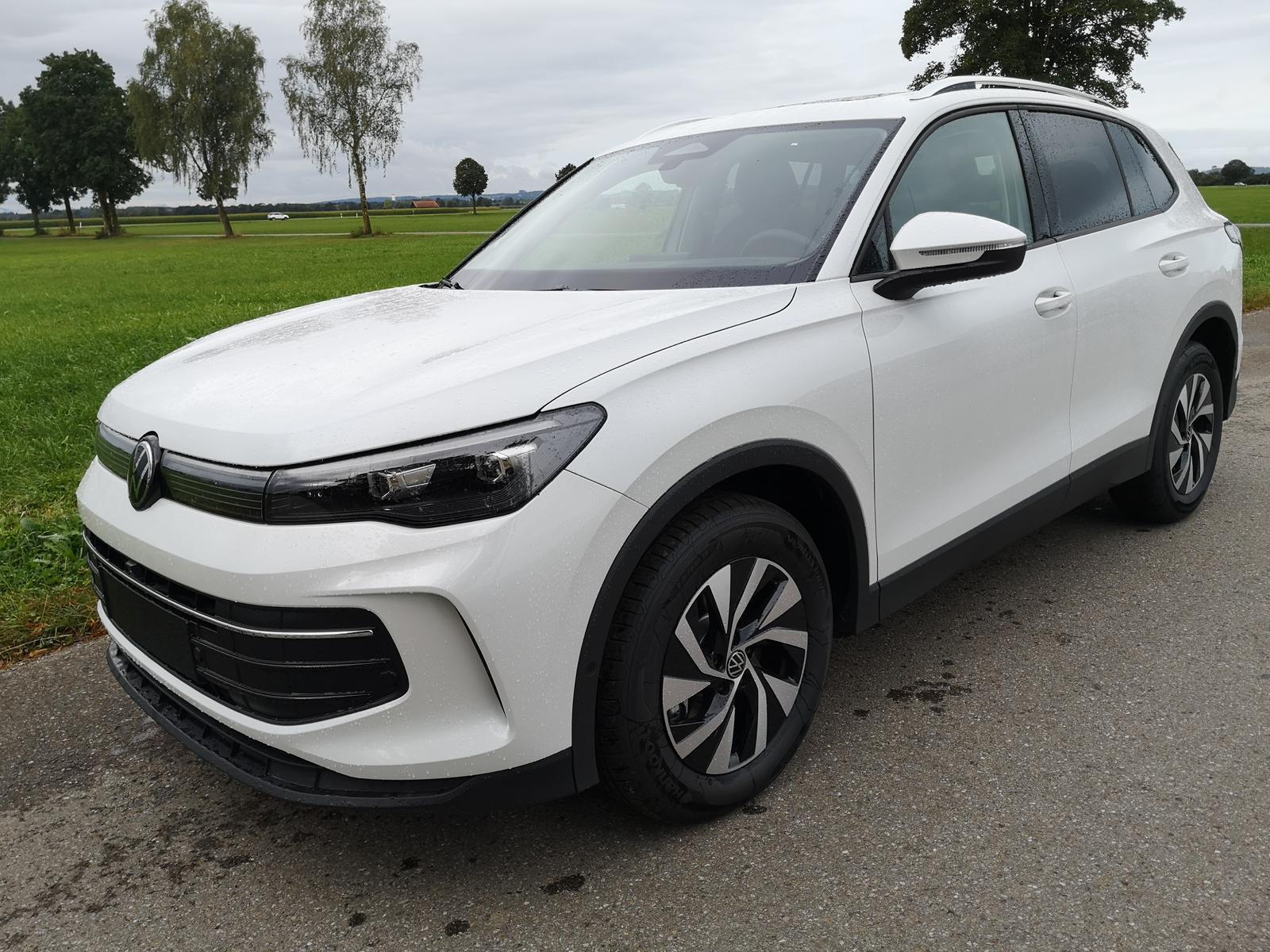 Volkswagen Tiguan 1.5 eTSI 96 kW Life Navi ACC LED AHK 9...
