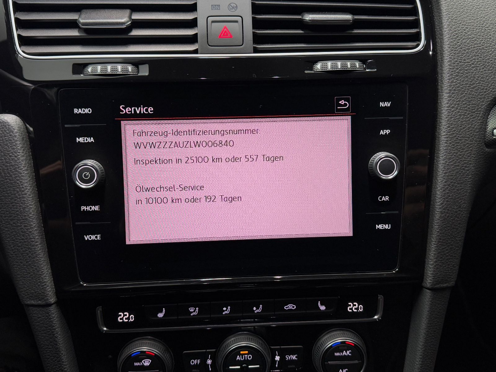 Fahrzeugabbildung Volkswagen Golf VII Lim. GTI TCR|DSG|NAVI|KAMERA|ACC|