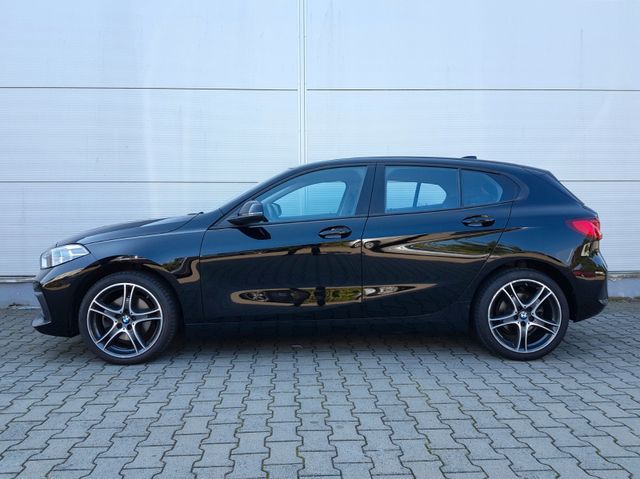 BMW 118i Advantage (1-Hand/Digital Display/Led)