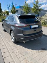 Ford Edge 2,0 l TDCi Bi-Turbo 4x4 Titanium - Ford Edge TITANIUM mit Diesel-Antrieb