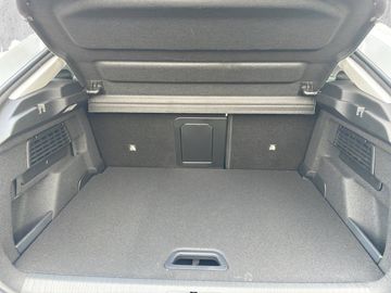 Citroën C4 MAX PURETECH 130 EAT8 Kam.+KeyLess+LED+Navi