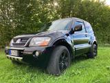 Mitsubishi Pajero 3,2 DI-D Dakar Dakar - Mitsubishi Pajero aus 2005 mit Diesel-Antrieb