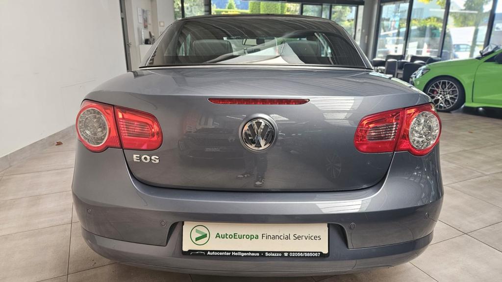 Volkswagen Eos