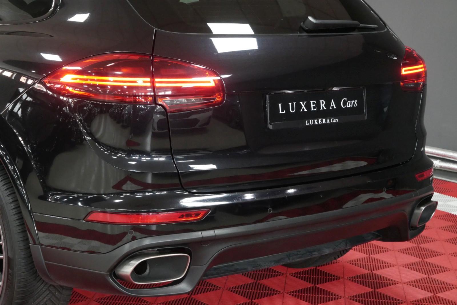 Porsche Cayenne Diesel Platinum Edition KAMERA PANO BOSE