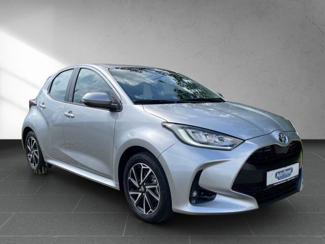 Toyota Yaris 1.5 Hybrid Team D *CAM*LED*SHZ*ACC ALU