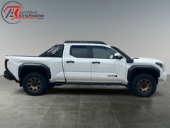 TOYOTA MY25 Tacoma Trailhunter *ON STOCK*