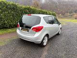 Opel Meriva B Design Edition 1.Hand - Opel Meriva B mit Benzin-Antrieb