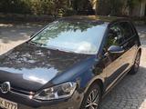 Volkswagen Golf 1.2 TSI 63kW BMT ALLSTAR ALLSTAR mit Navi - Volkswagen Golf mit Benzin-Antrieb: 1.6