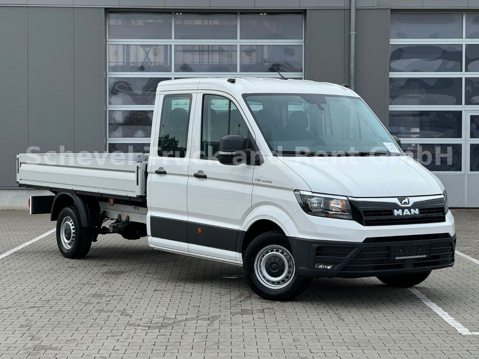 Fahrzeugabbildung MAN TGE 3.160 DoKa Pritsche *Lang* 3,5 AHK