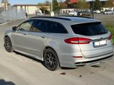 Ford Mondeo Turnier ST-Line Allrad - silberne Ford Mondeo