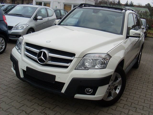 Mercedes-Benz GLK 280 4Matic / Panorama /  Leder / Autom