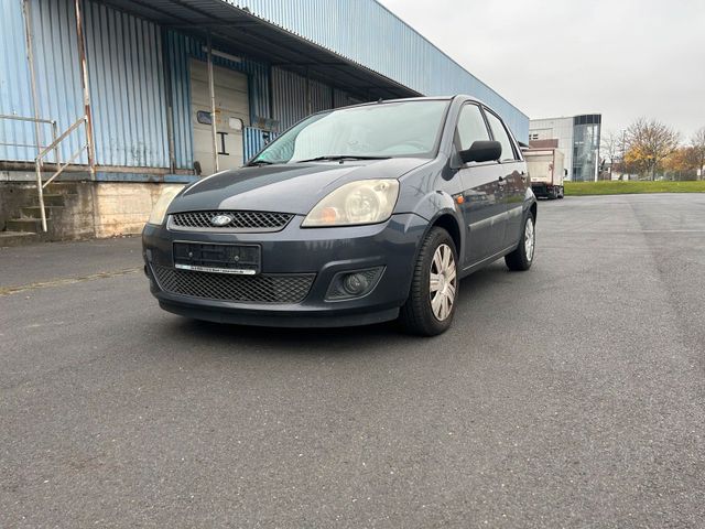 Ford fiesta 1,4 Benzin auf Wunsch tuv neu ...