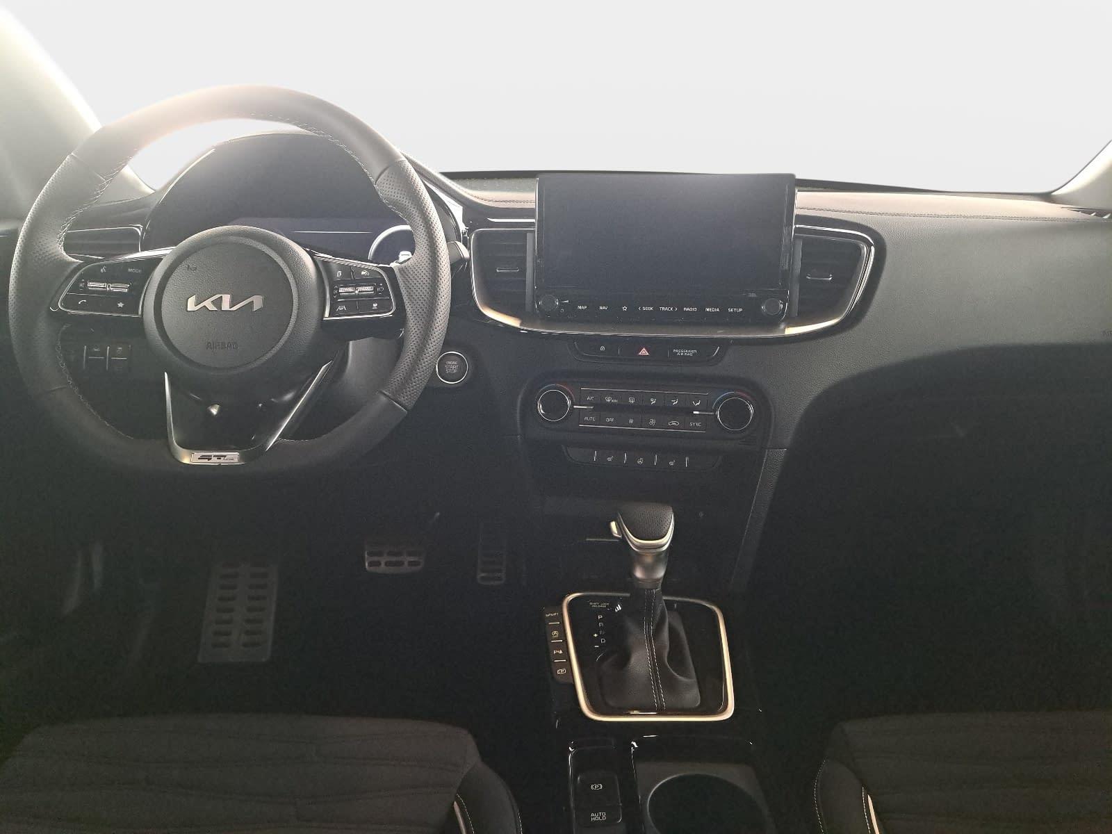 Kia CEED SW 1.5 T-GDI DCT7 GT-LINE TECHNOLOGIE PERFO