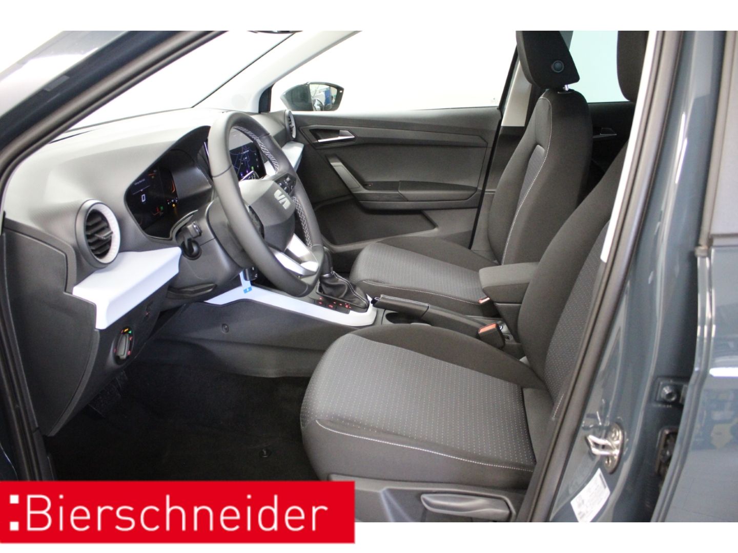 Seat Arona - Bild 4