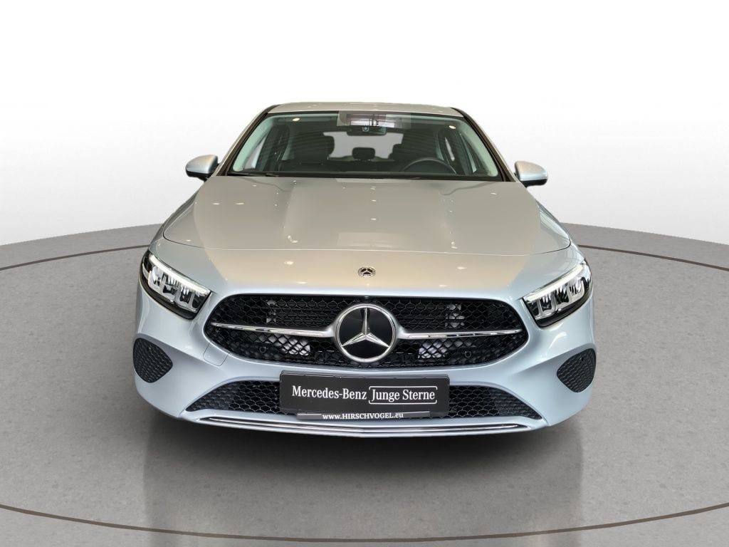 Mercedes-Benz A 180 Progressive Line Advanced MBUX Navi-Pr Kam foto 3