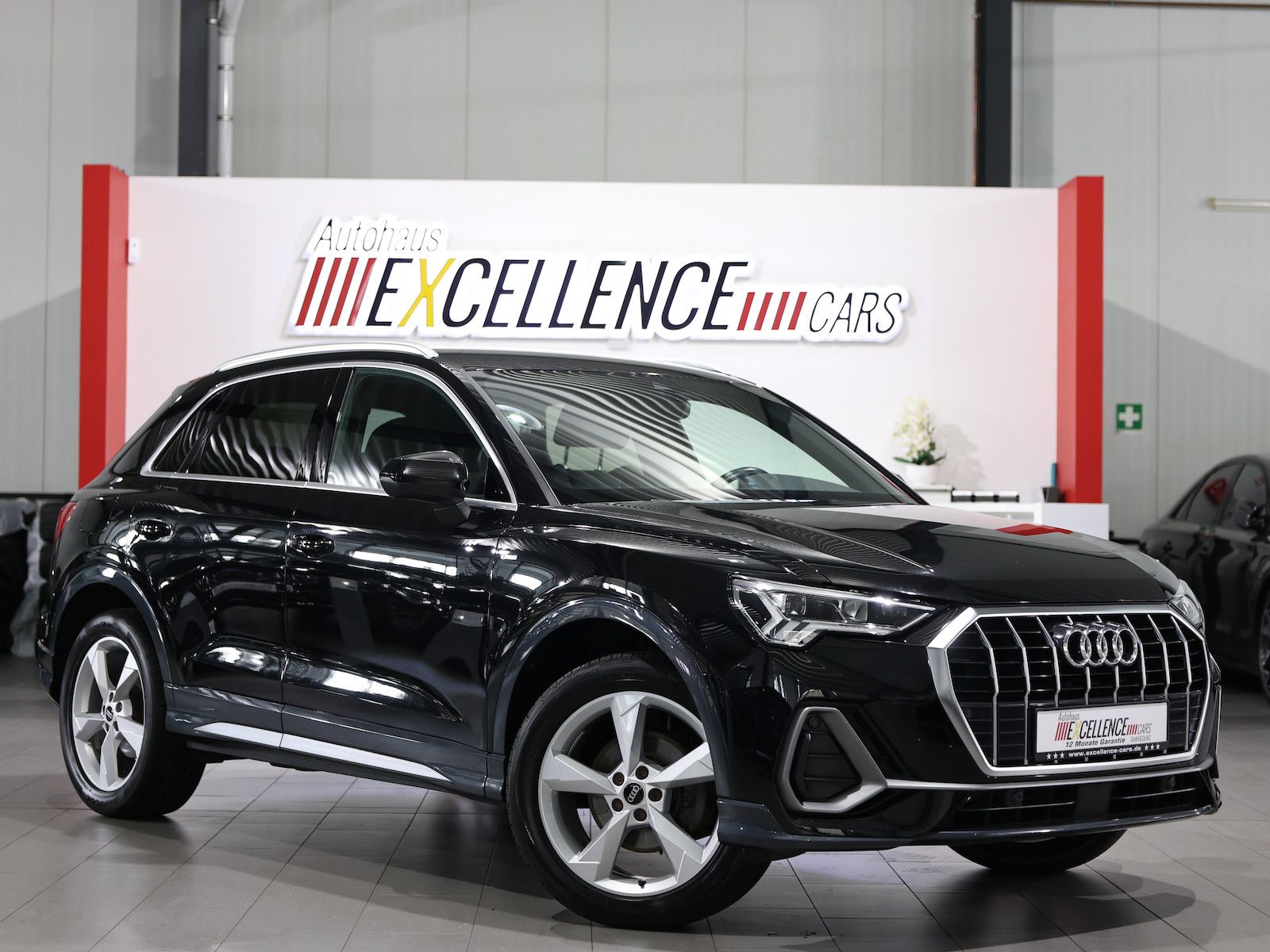 Audi Q3 35 TFSI S-LINE SPORT