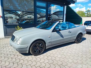 Mercedes CLK 230 - 1