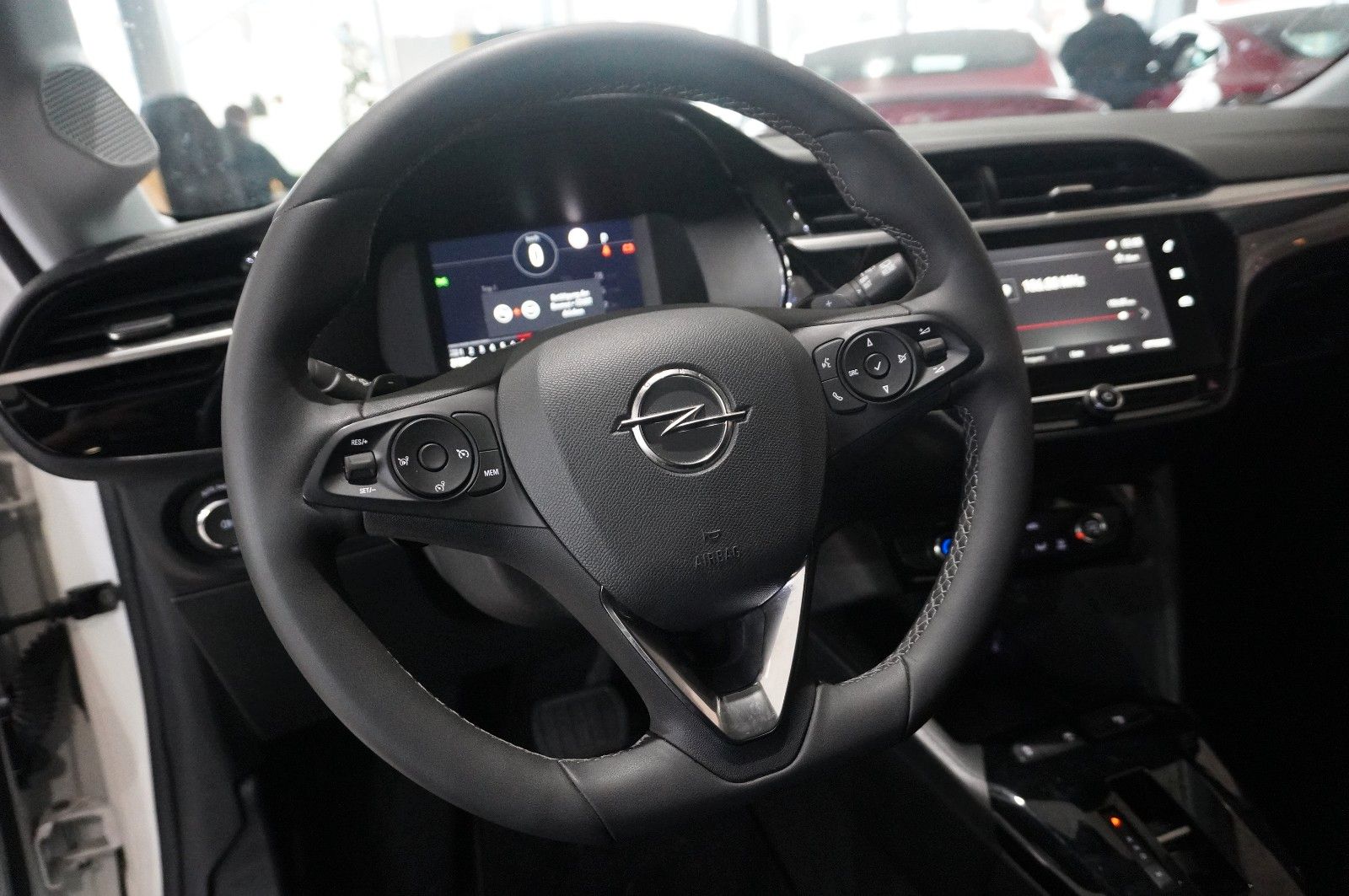 Fahrzeugabbildung Opel Corsa F 1.2T ELEGANCE NAVI/LED/KAMERA/VIRT/SPORT