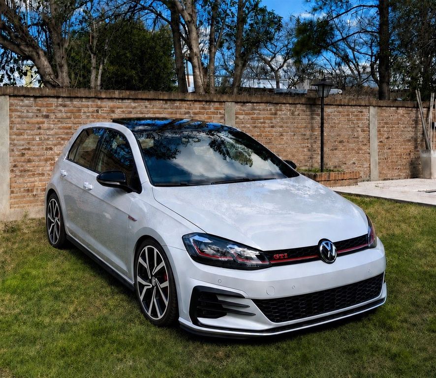 Image of Volkswagen Golf