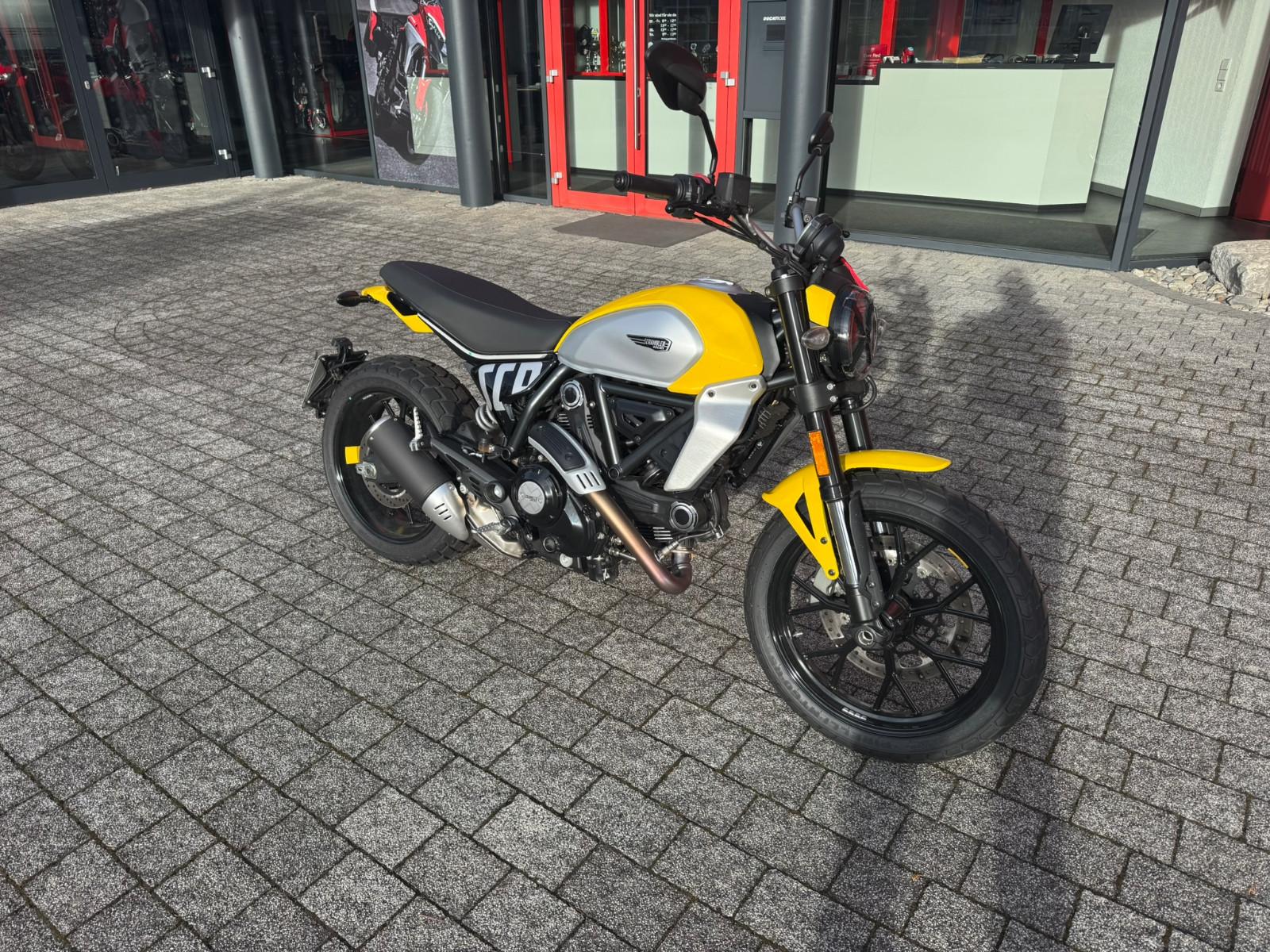 Ducati Scrambler 800 Icon