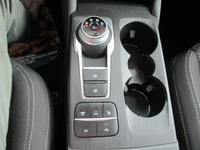 Kuga Plug-In Hybrid Titanium/AHK/LED