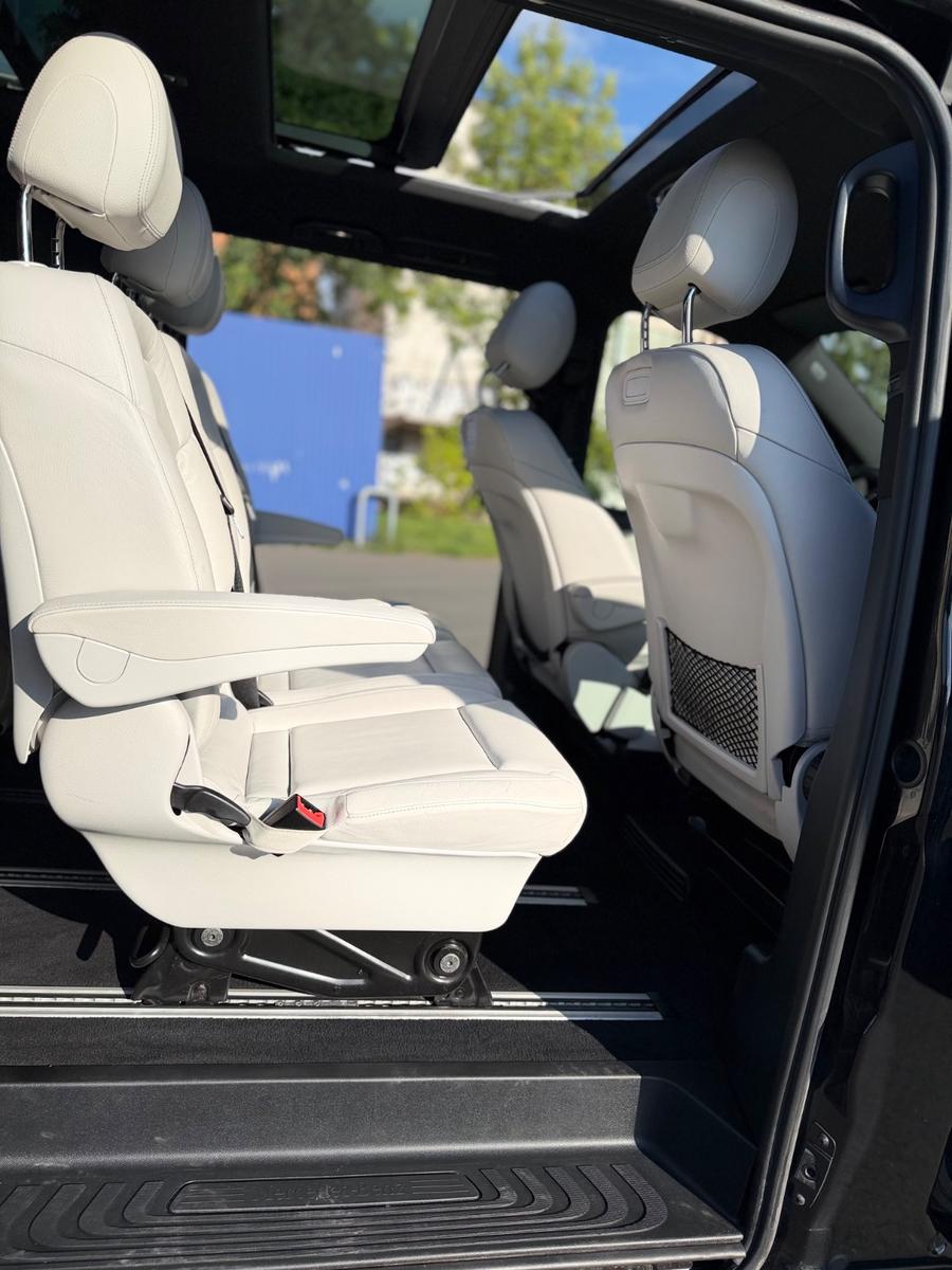 Mercedes-Benz V 250 Lang AMG 8 Sitze Pano AHK STHZ ORG km
