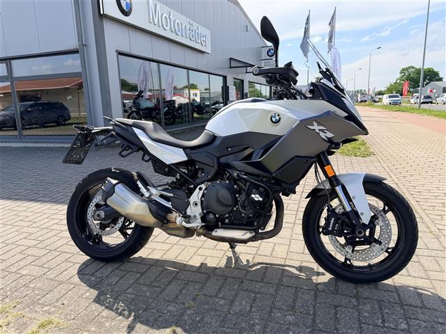 BMW F 900 XR TIEFERLEGUNG