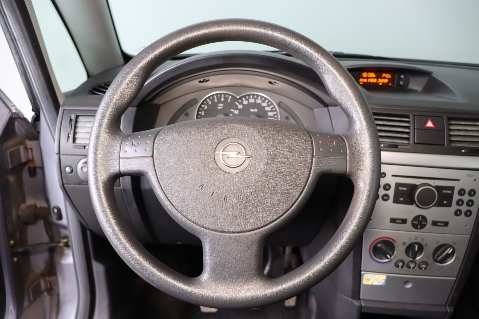 Fahrzeugabbildung Opel Meriva 1.4 TWINPORT * Klima *