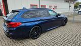 BMW 540d xDrive Touring M-Paket Garantie 12/26 - blaue BMW 540